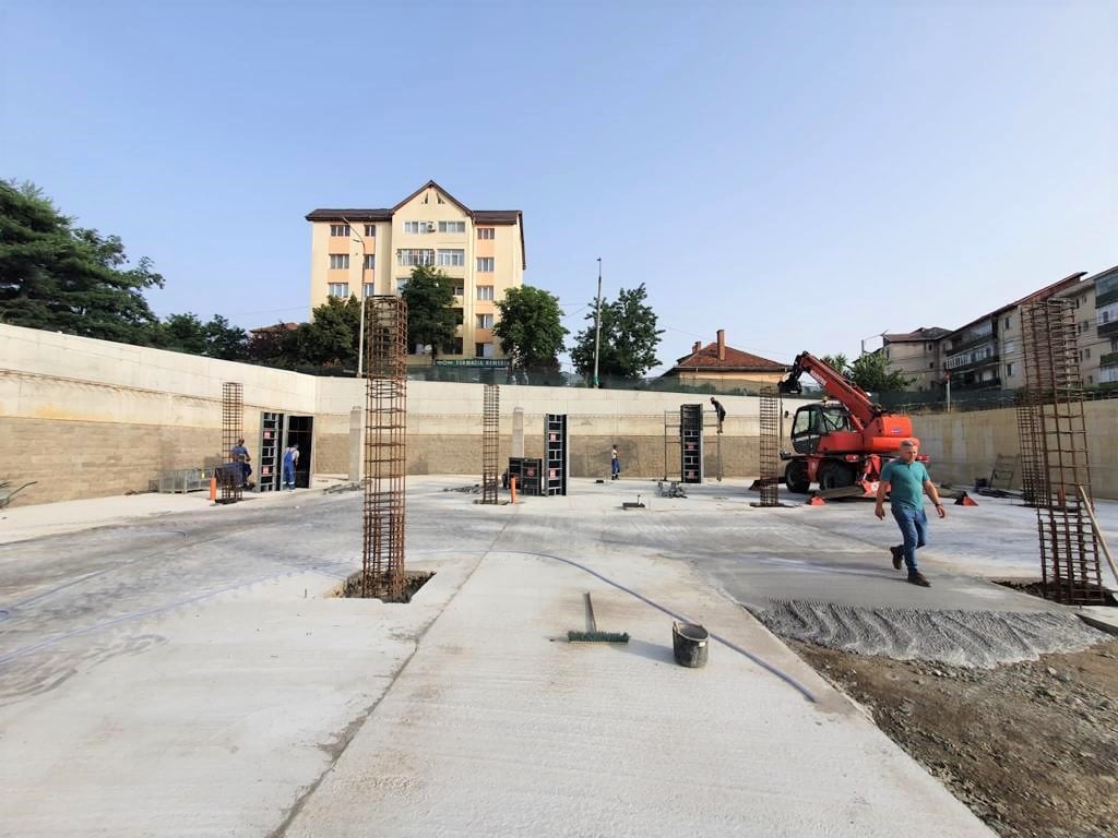 Încep lucrările la etajul superior al parcării din zona Spitalului Județean de Urgență Zalău